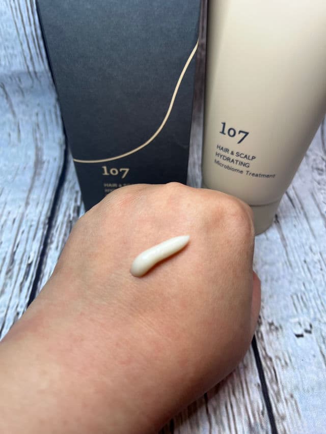 107 Hair & Scalp Hydrating Microbiome Treatment review photo by venessao13