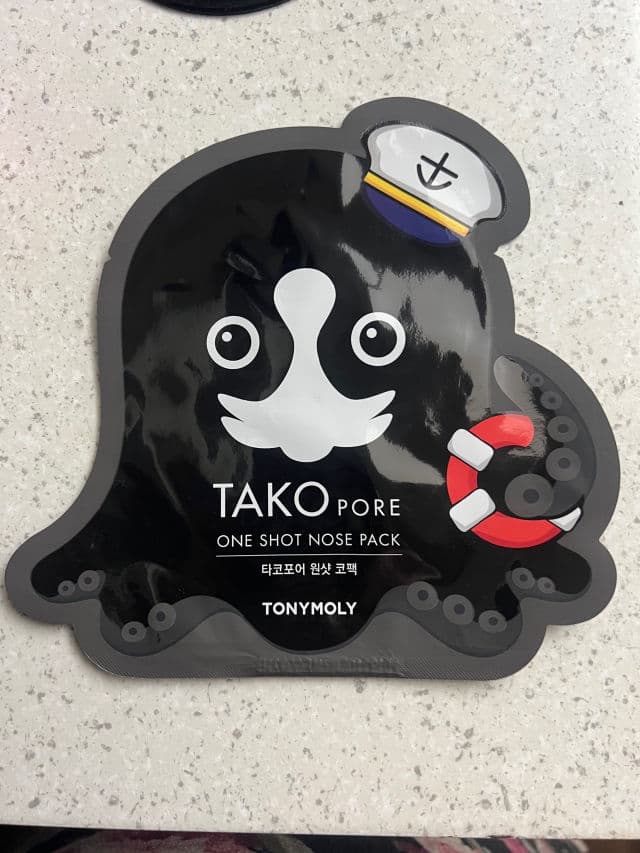 TONYMOLY Tako Pore One Shot Nose Pack review photo by venessao13