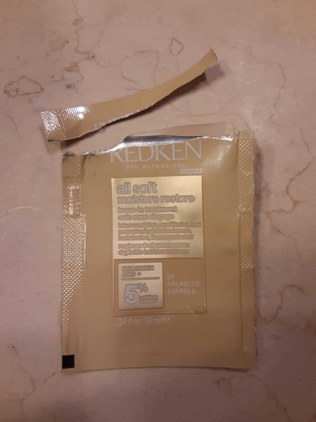 Redken All Soft Moisture Restore Leave In Treatment review photo by theskinilivein
