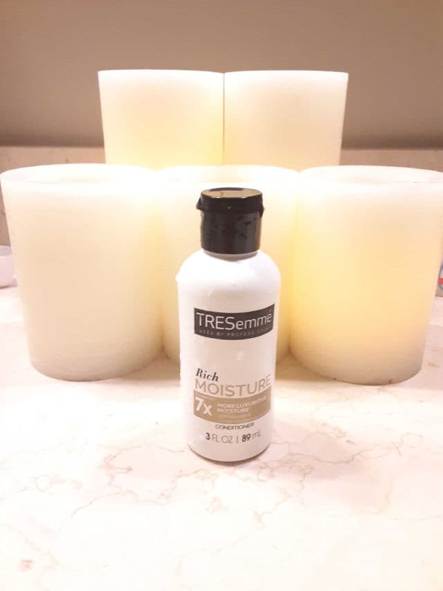 TRESemme Rich Moisture Conditioner for Dry Hair review photo by theskinilivein