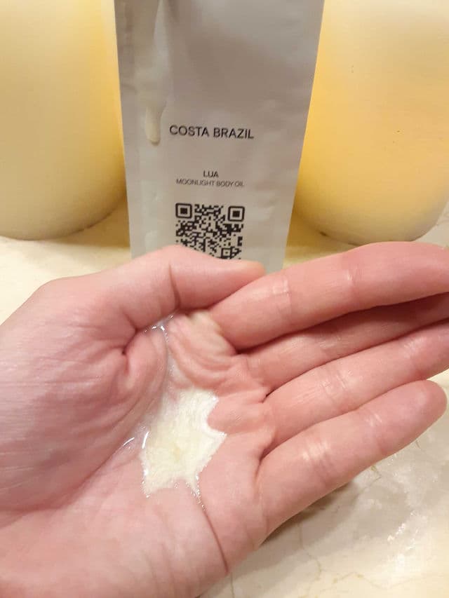Costa Brazil LUA Moonlight Body Oil review photo by theskinilivein