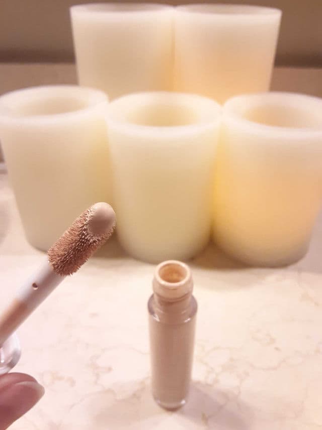 ELF 16hr Camo Concealer review photo by theskinilivein