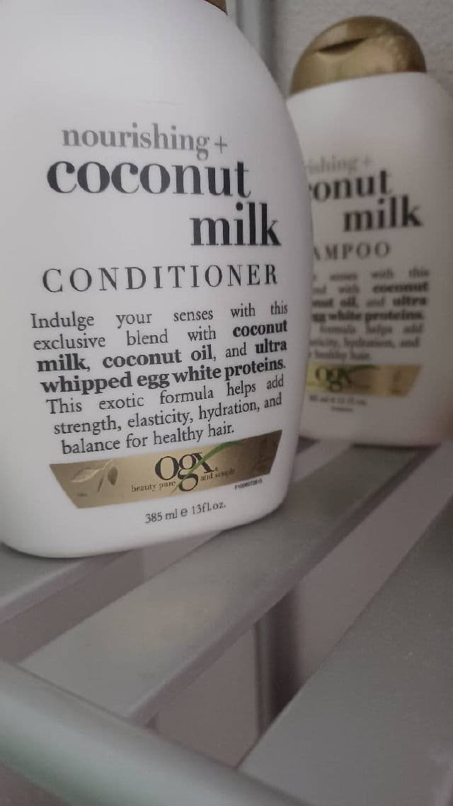 OGX Coconut Milk Shampoo review photo by BooBearAshley