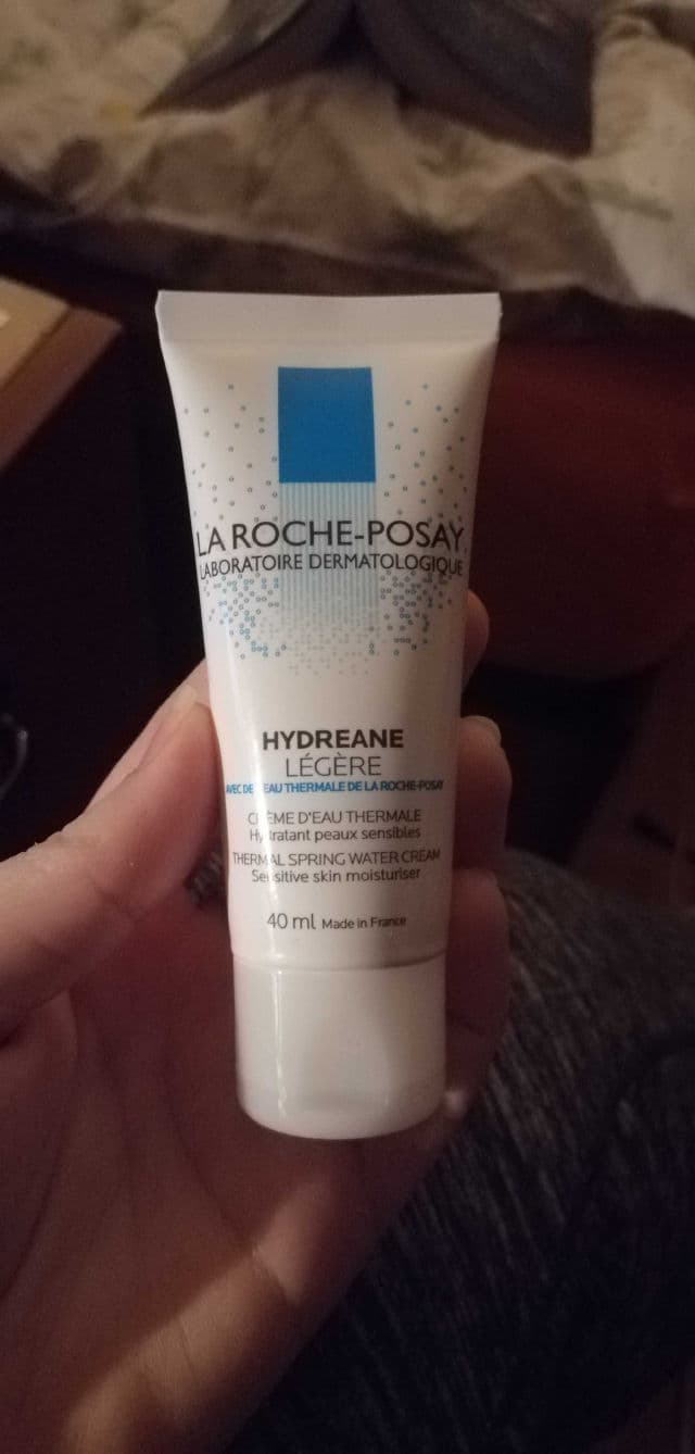 La Roche-Posay Hydreane Legere review photo by galz
