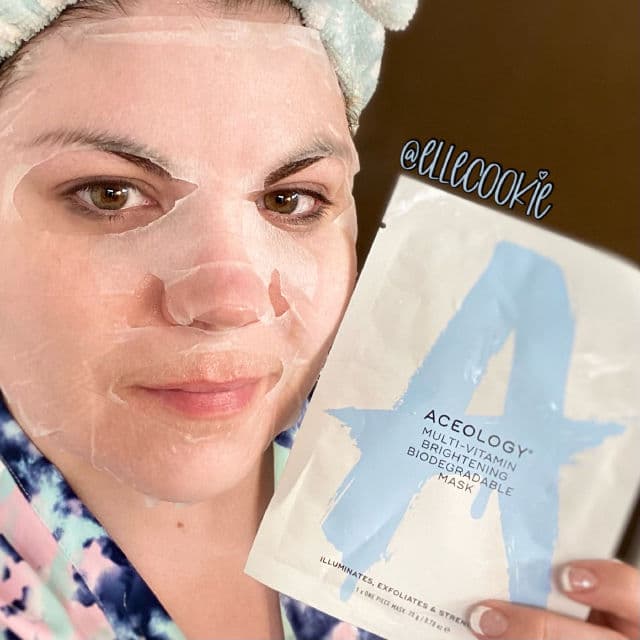 Aceology Multi-Vitamin Brightening Biodegradable Mask review photo by ElleCookie