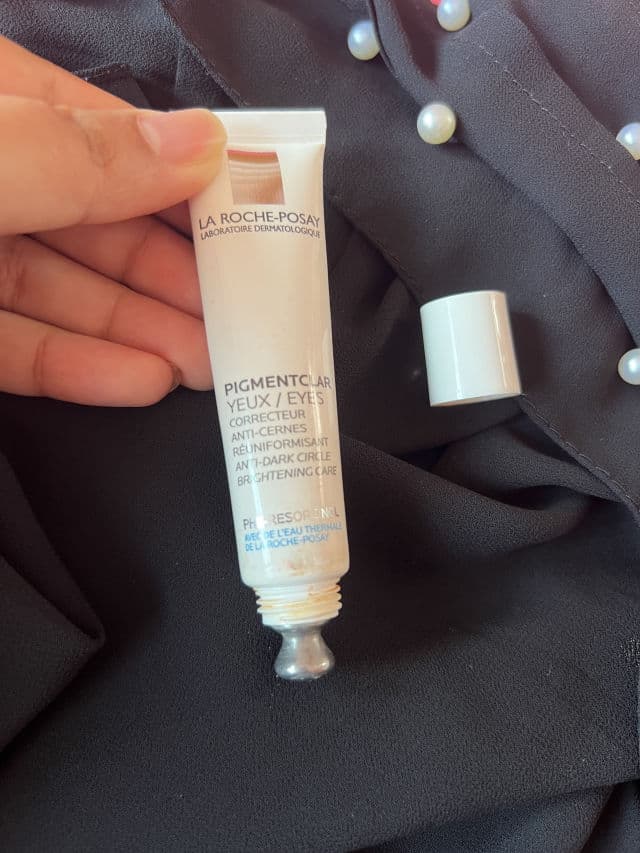 La Roche-Posay Pigmentclar Eyes Dark Circle Skin-Evening Corrector review photo by khalidashihab