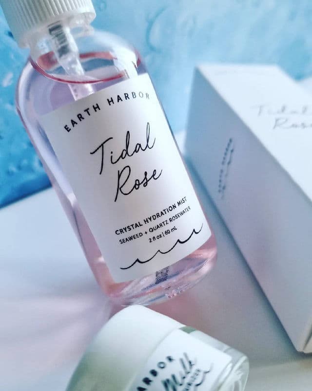 Earth Harbor Naturals Tidal Rose Crystal Hydration Toner Mist review photo by neneferroni