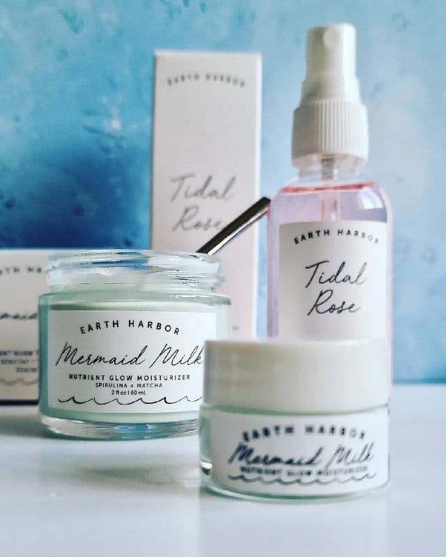 Earth Harbor Naturals Tidal Rose Crystal Hydration Toner Mist review photo by neneferroni