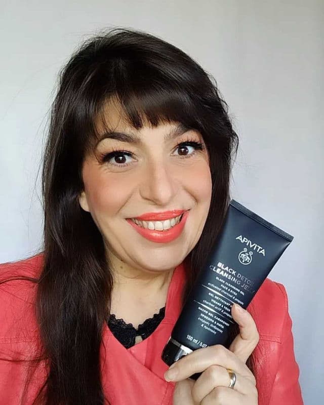Apivita Black Detox Cleansing Jelly review photo by neneferroni