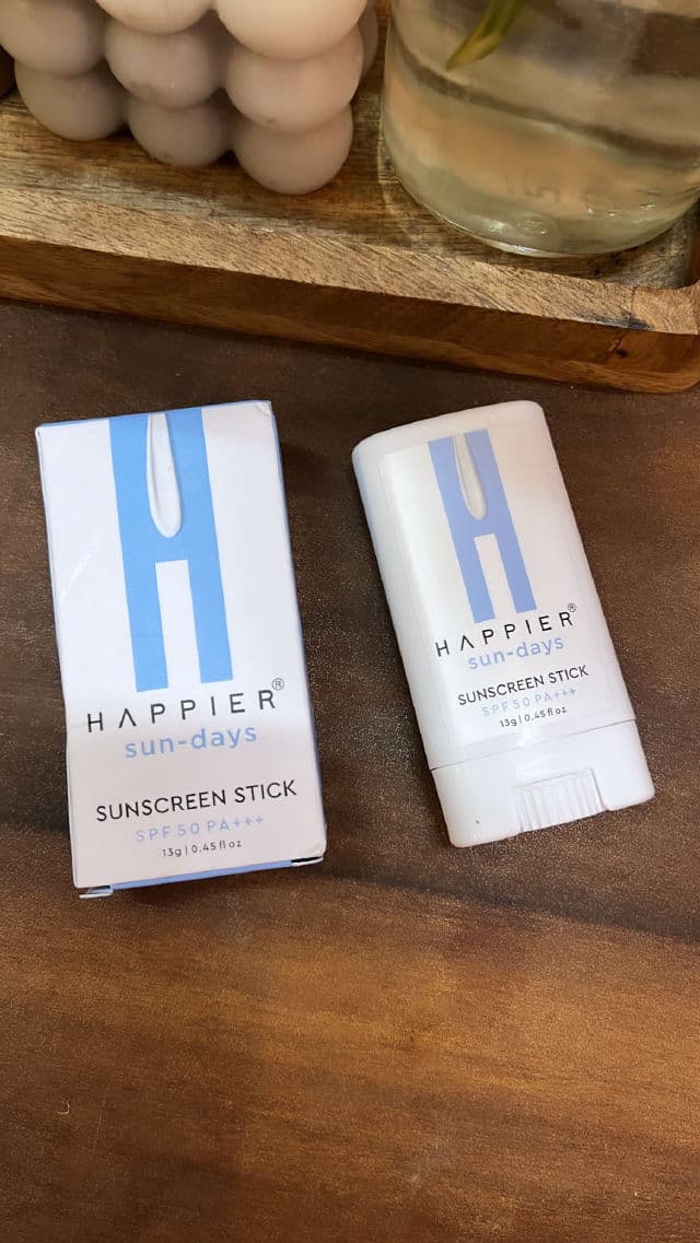 Happier Sun-days Sunscreen Stick SPF50 PA+++ review photo by Nidhijamwal88