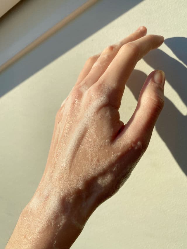 HOLIKA HOLIKA Good Cera Super Ceramide Foaming Wash review photo by daisygirl