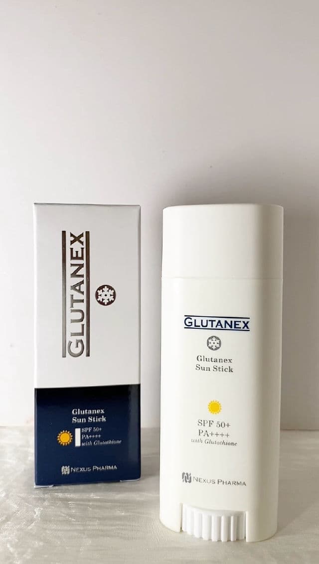 Glutanex Melanin Blocking Sun Stick SPF50+ PA++++ review photo by evabilqistafdila