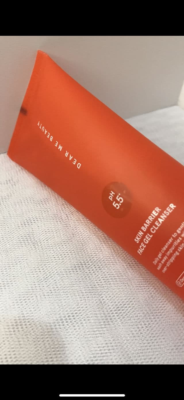 Dear Me Beauty Skin Barrier Face Gel Cleanser review photo by evabilqistafdila