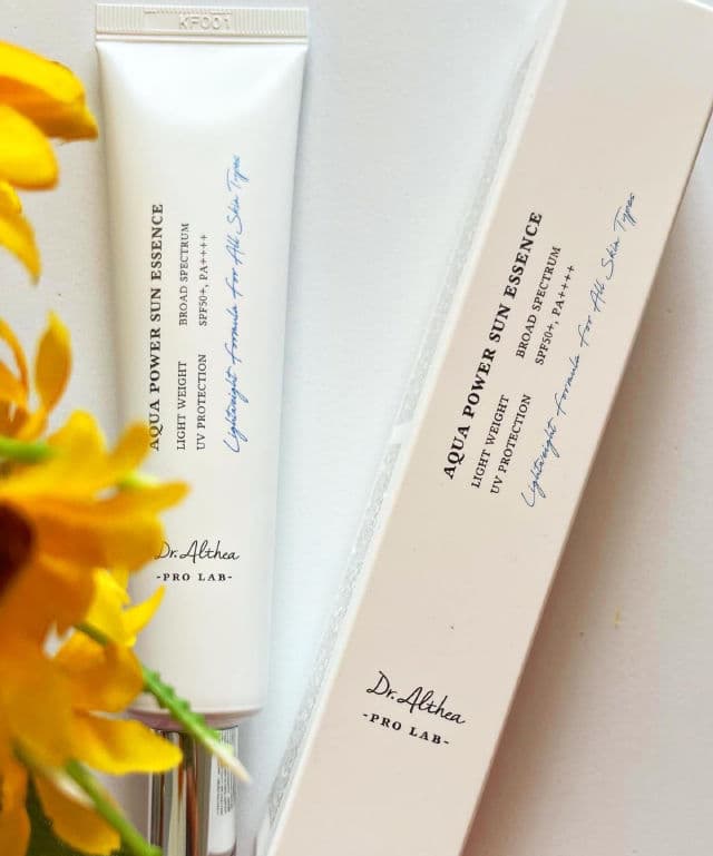 Dr. Althea Aqua Power Sun Essence SPF50+ PA++++ review photo by Arnaaz