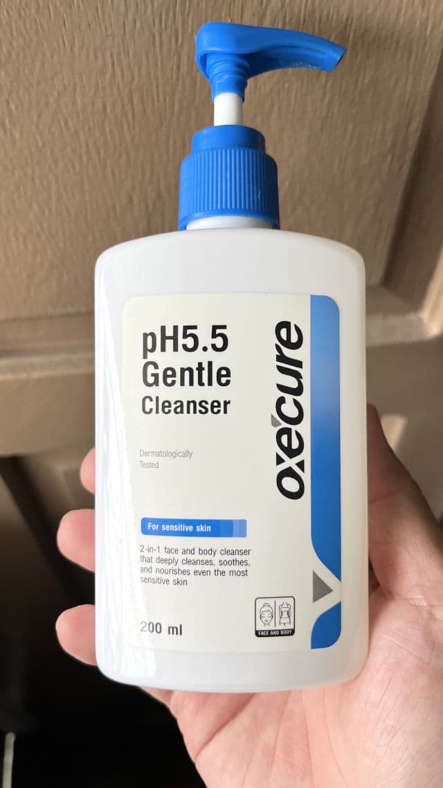 Oxecure pH 5.5 Gentle Cleanser review photo by vinci
