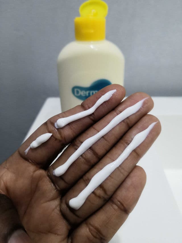 Derma B Everyday Sun Block SPF50+ PA++++ review photo by BlankCanvasMakeup