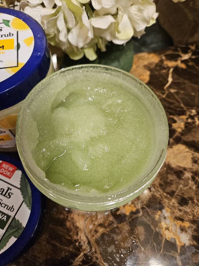 Dr Teal's Shea Sugar Body Scrub with Cannabis Sativa Hemp Seed Oil review photo by beemama3