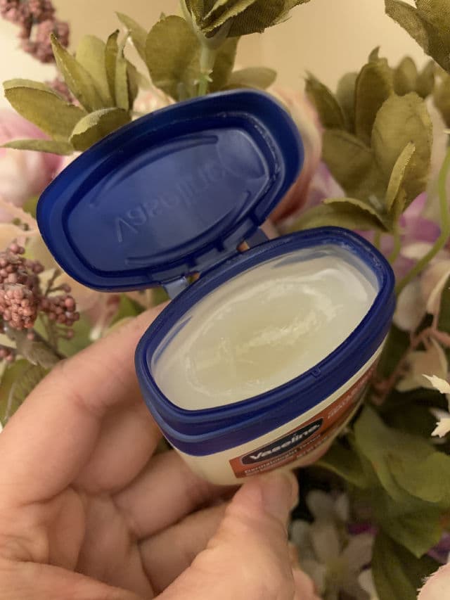 Vaseline Healing Jelly Cocoa Butter review photo by sirsphere