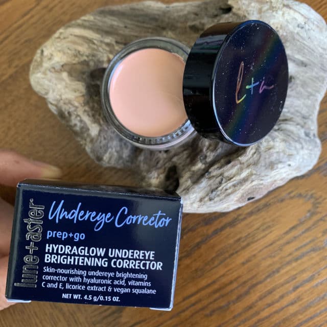 Lune+Aster HydraGlow Undereye Brightening Corrector	 review photo by sirsphere
