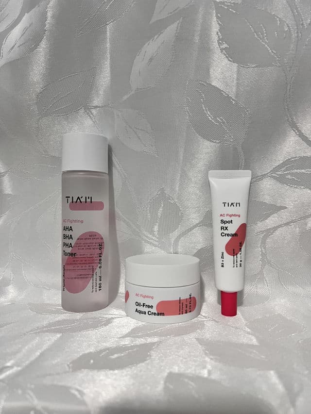 TIAM AC Fighting AHA BHA PHA Toner review photo by hellobeauty