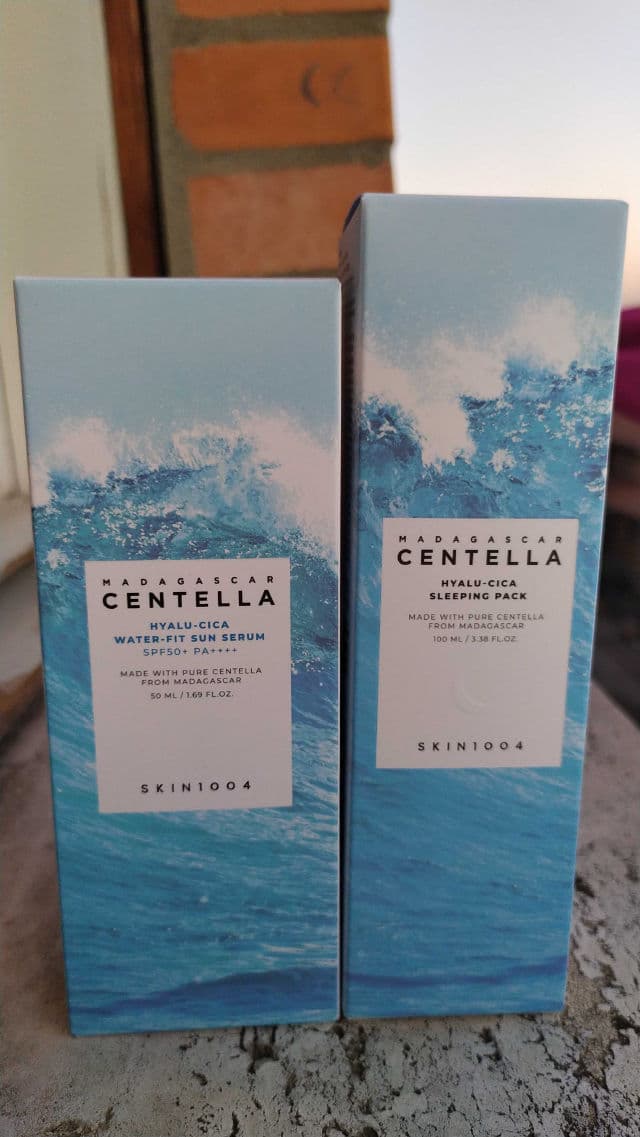 SKIN1004 Madagascar Centella Hyalu-Cica Water-Fit Sun Serum SPF50+ PA++++ review photo by lafranz