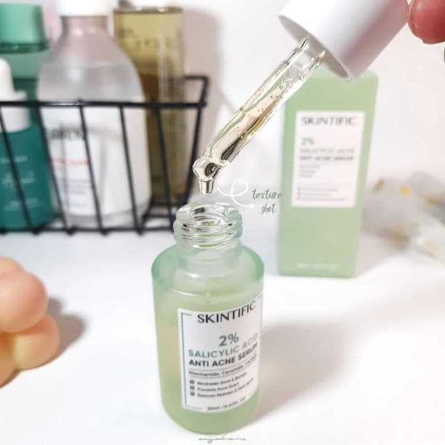 Skintific 2% Salicylic Acid Anti Acne Serum review photo by anissadrmwn