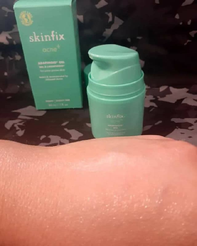 Skinfix Acne+ Adapinoid Gel with Niacinamide + Squalene review photo by Carmen559c