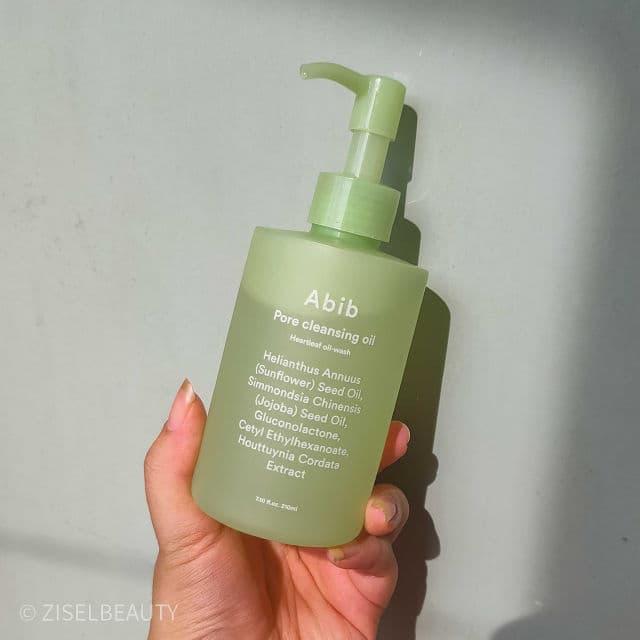 Abib Pore Cleansing Oil Heartleaf Oil-Wash review photo by Ziselbeauty