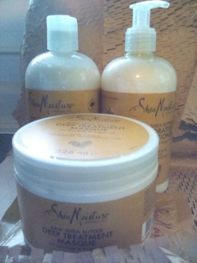 SheaMoisture Manuka Honey & Mafura Oil Intensive Hydration Hair Masque review photo by hankisabelle1