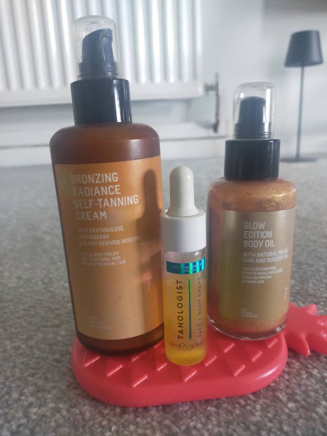 Freshly Cosmetics Glow Edition Body Oil review photo by hankisabelle1