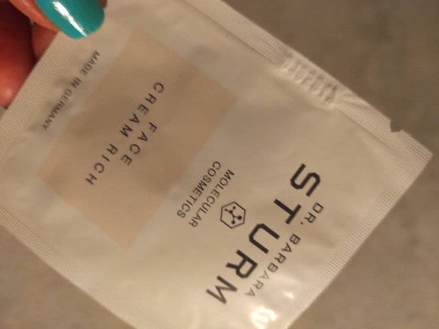 Dr. Barbara Sturm Face Cream Rich review photo by hankisabelle1