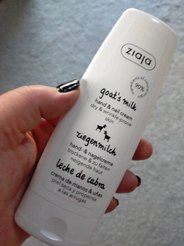 Ziaja Goat's Milk Hand & Nail Cream review photo by hankisabelle1