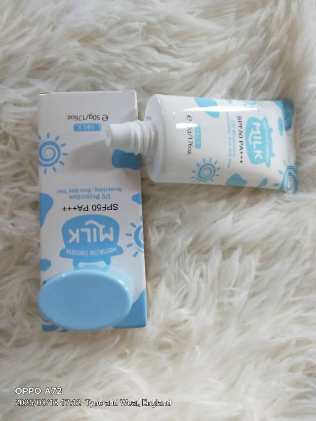 Laikou Milk Brightening Sunscreen 50g SPF50 PA+++	 review photo by hankisabelle1