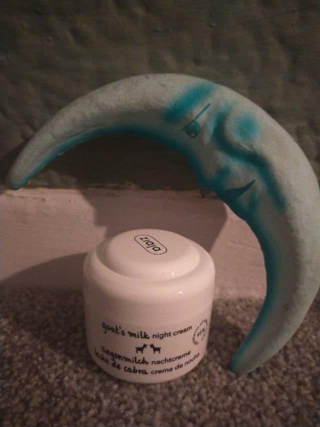 Ziaja Goat’s Milk Night Cream review photo by hankisabelle1
