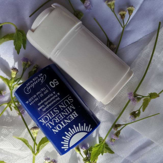 BENTON Mineral Sun Stick SPF50+/PA++++  review photo by zizinyyy