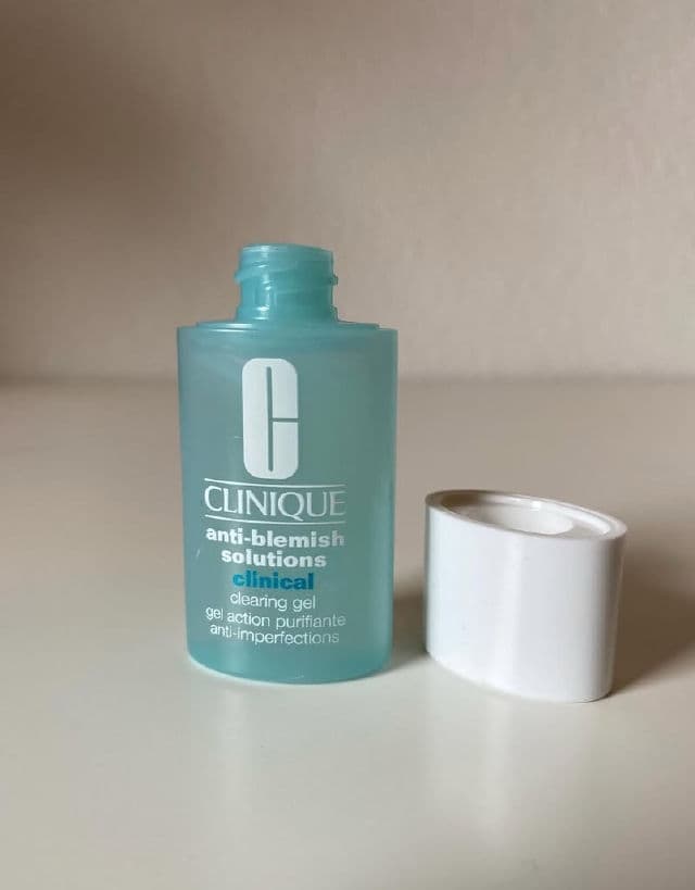 Clinique Anti-Blemish Solutions™ Clinical Clearing Gel review photo by Auroraa