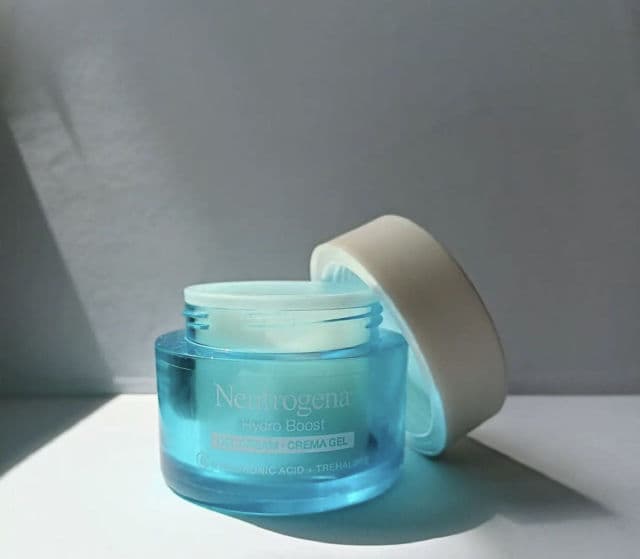 Neutrogena Hydro Boost Skin Rescue Balm review photo by VanesaG