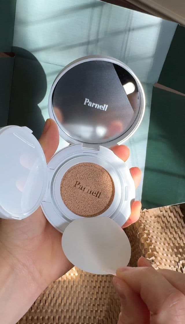 Parnell Cicamanu Serum Cushion SPF45 PA++ review photo by Chofulloflove