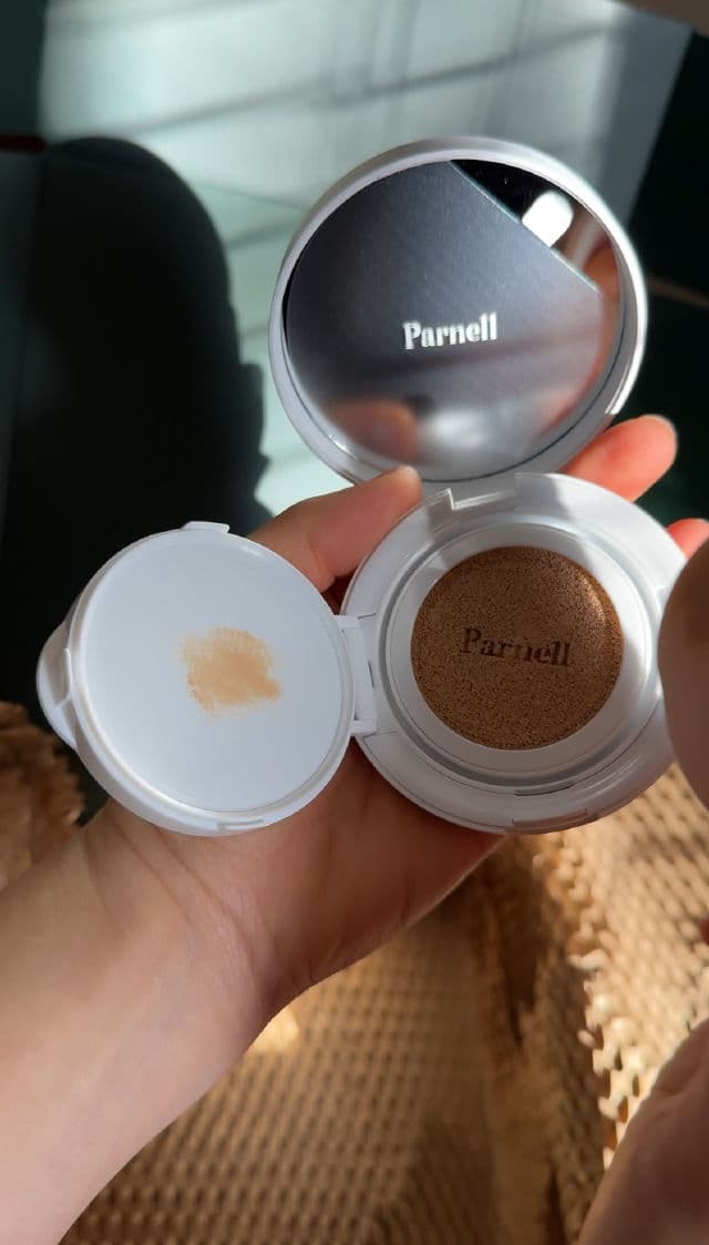 Parnell Cicamanu Serum Cushion SPF45 PA++ review photo by Chofulloflove