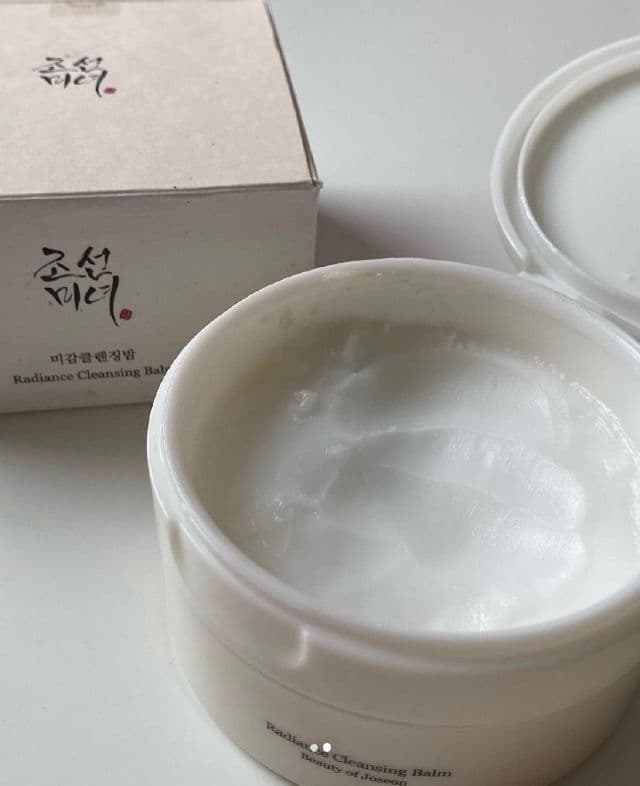 Radiance Cleansing Balm product review