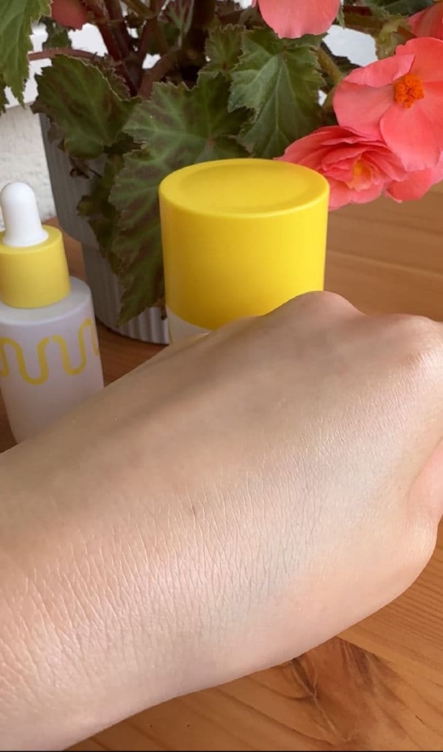 Vitamin C Brightening Sun Serum SPF50+ PA++++  product review