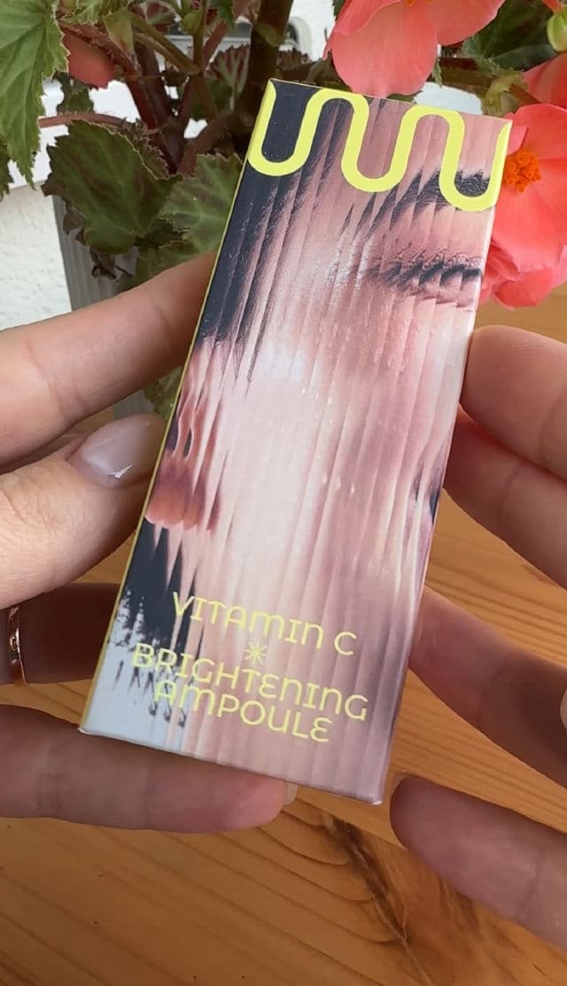 Vitamin C Brightening Ampoule product review