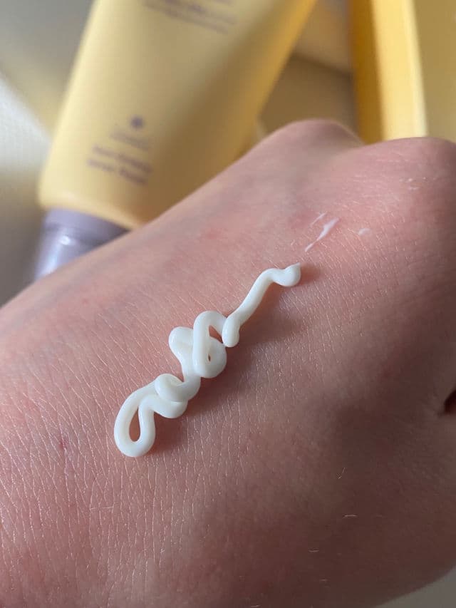 Black Rice Moisture Airyfit Sunscreen SPF50+/PA++++ product review