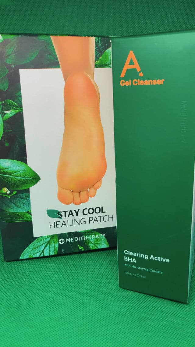 Meditherapy A Clearing Active BHA Facial Gel Cleanser review photo by glamgal2