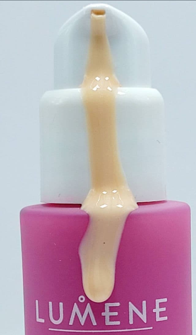 Lumene Lumo Nordic Bloom Anti-Wrinkle & Firm Moisturizing V-Shape Serum review photo by JamieM7