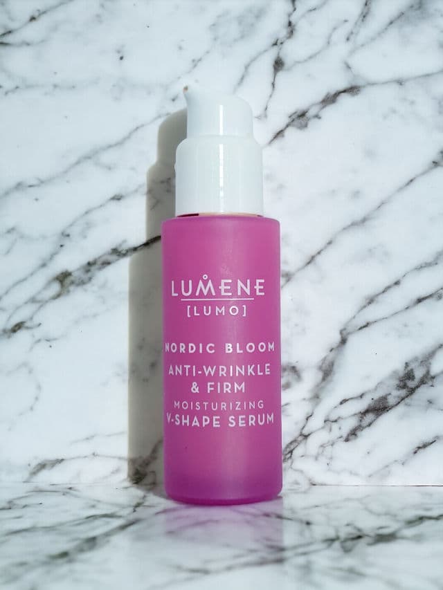 Lumene Lumo Nordic Bloom Anti-Wrinkle & Firm Moisturizing V-Shape Serum review photo by JamieM7