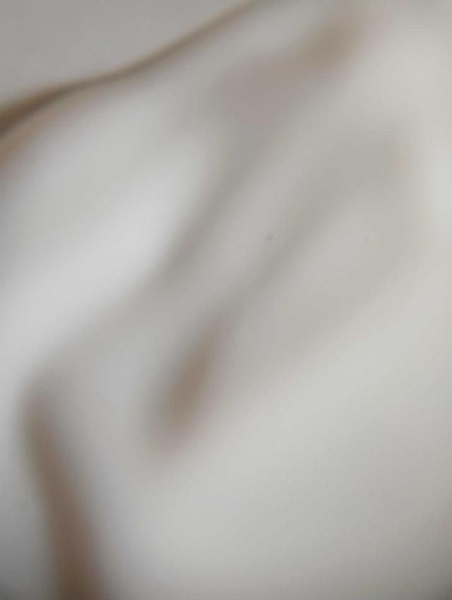 Suganda Lactic Body Lotion - Unscented review photo by thyskinmatters