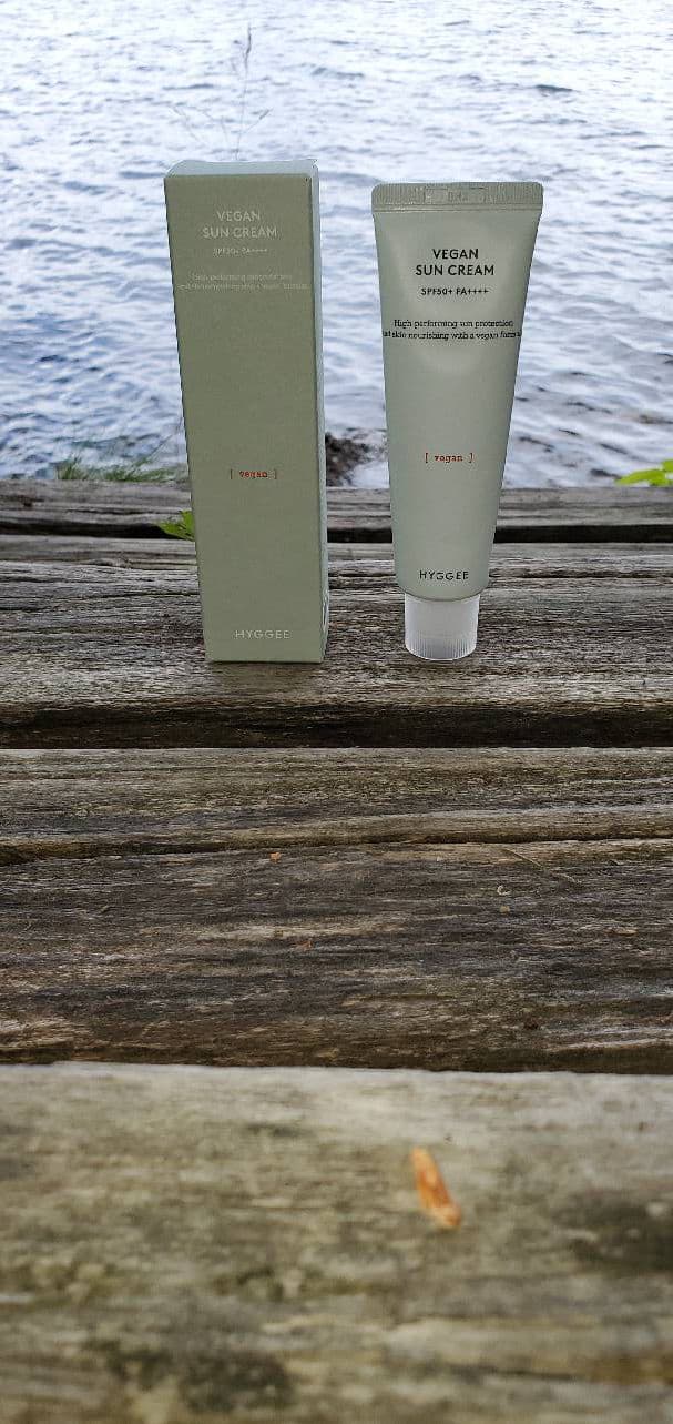 Hyggee Vegan Sun Cream SPF50+ PA++++  review photo by Plumie