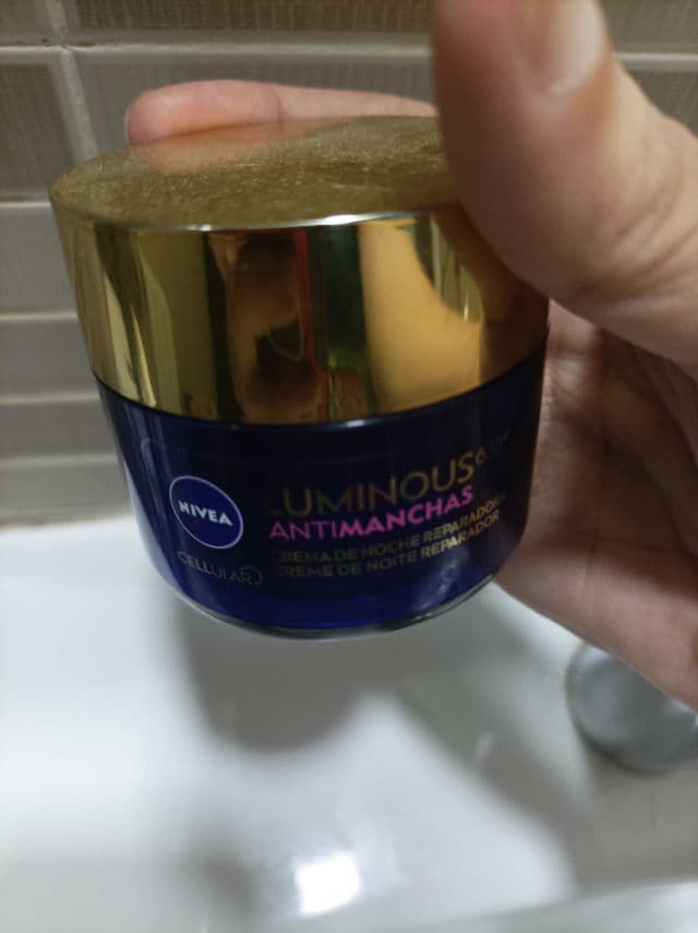 Nivea Cellular Luminous 630 Anti Dark-Spot Even Tone Night Cream review photo by mhernandezp73