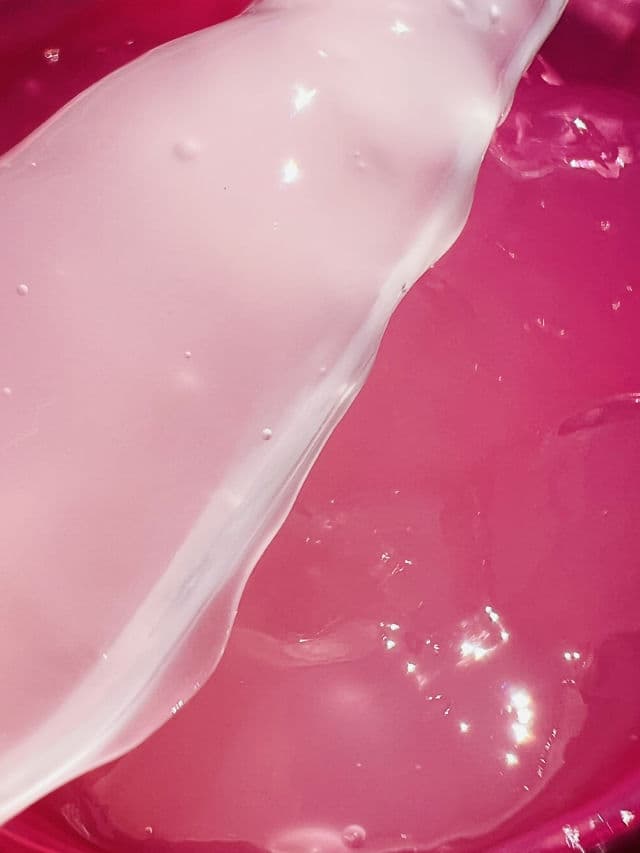 Andalou Naturals Sensitive 1000 Roses Rosewater Mask review photo by Binci